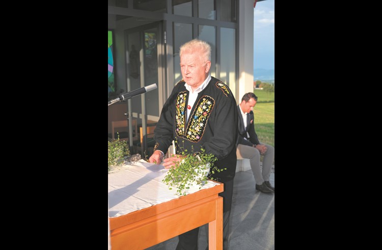 Josef Zwinggi bei einer Rede an einer früheren Erstaugustfeier. (Foto Emil Barmet)