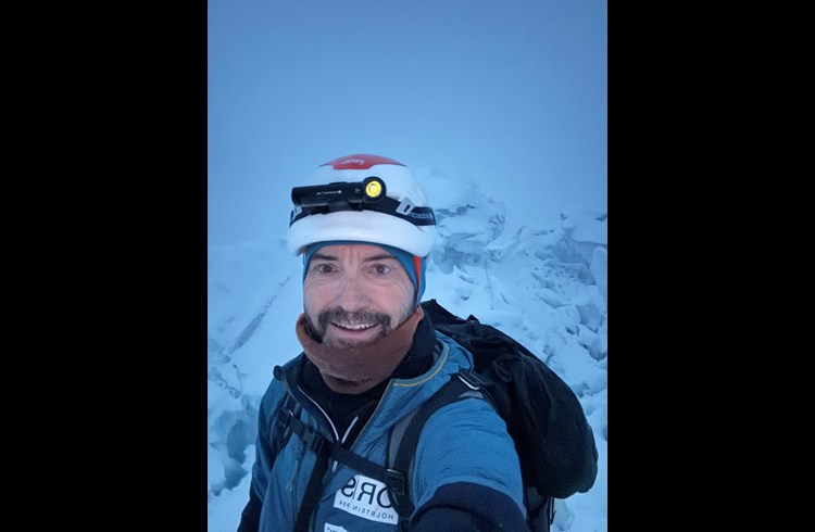 Christian Binggeli aus Oberkirch gehört seit dem 23. Mai dieses Jahres zu jenen Menschen, die den höchsten Berg der Welt erklommen haben. (Foto zVg)